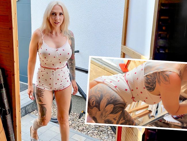 Riskanter Public Fick im Schuppen und der Nachbar war direkt daneben