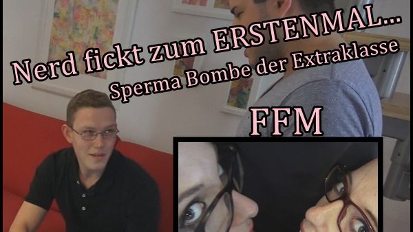 Nerd FICKT zum ERSTENMAL!