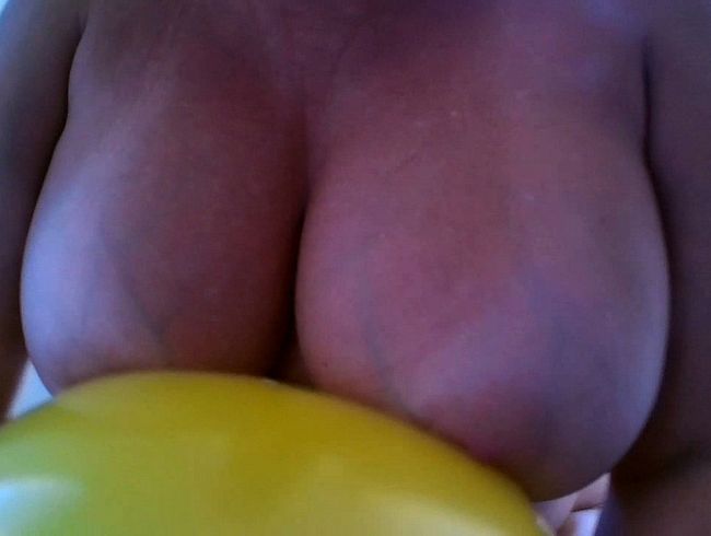 kleiner Hüpfball - neu und handlich