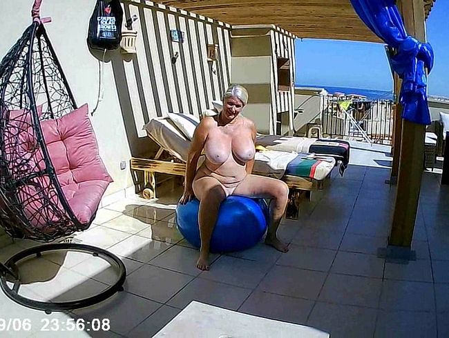 gym Ball - sonnige Veranda