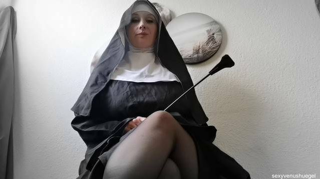 Anneliese ärgert die Kleinpimmelträger