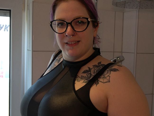 Devoter Typ wird angepisst