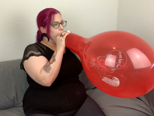 Blow to Pop mit geschenkten Ballons