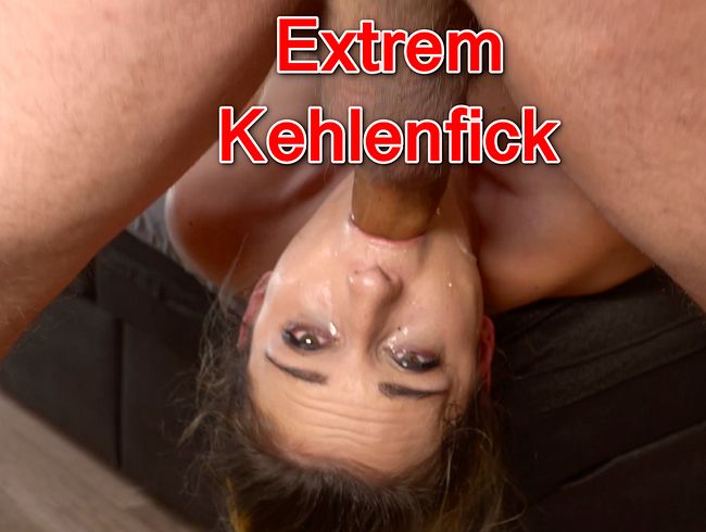 Kehlenfick mit riesigem Schwanz