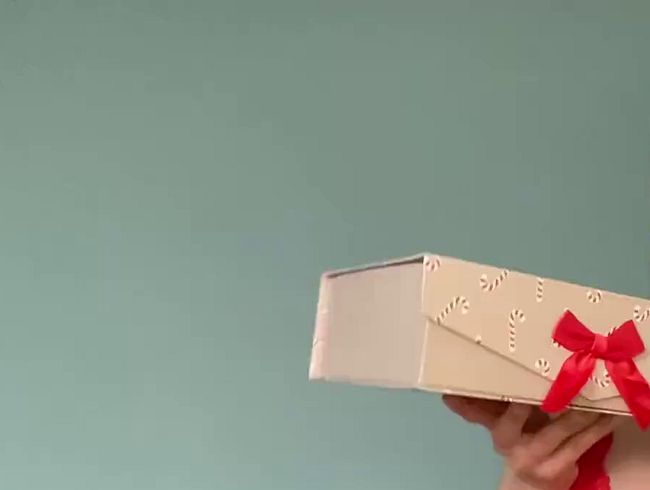 OMG war ich so Artig? Das Geschenk wird direkt benutzt ???