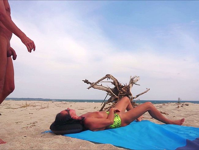 Wildfremden Sextourist geil am Strand verführt