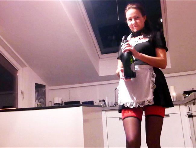 Dienstmädchen wird vom Hausherrn geil besamt