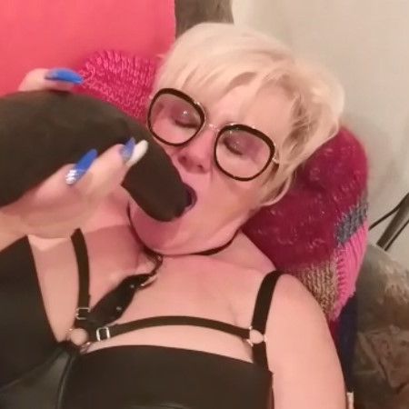 hmm geil - schwarz - dick - lang ;-)