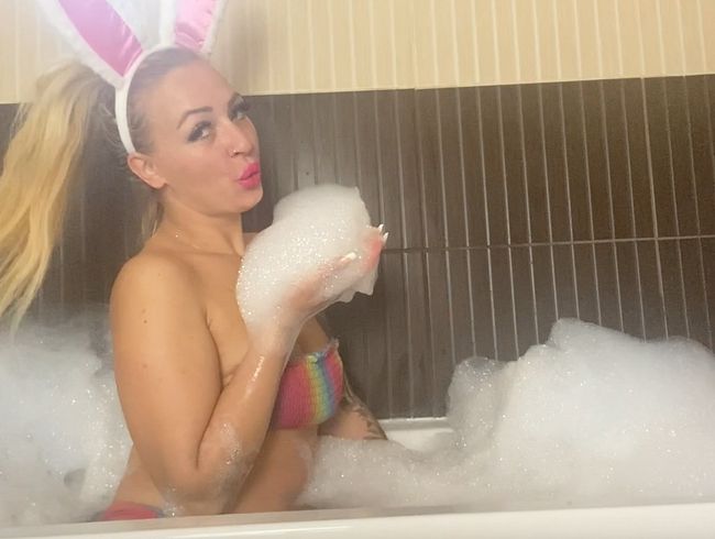 Wichsanleitung in der Badewanne !!