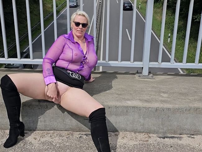 Auf der Brücke