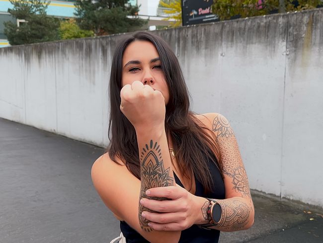 PREMIERE ZUR VENUS-ERÖFFNUNG! SPERMA BIS in die GEBÄRMUTTER GEFISTET. Mein erstes Mal! 