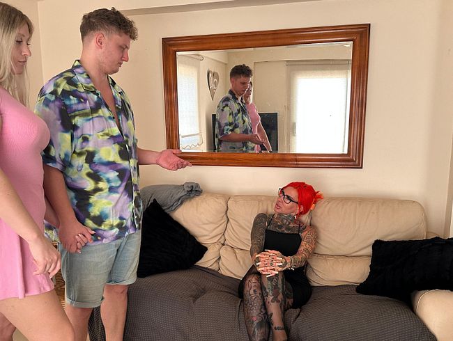 Das ist wirklich unglaublich!! Stieftochter ködert Jungschwänze für Stiefmutti