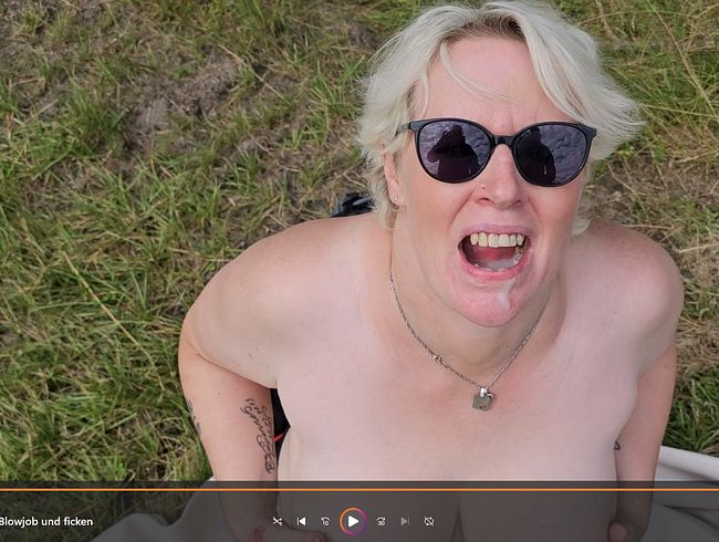 Frivoler Spaziergang endete mit blowjob und ficken