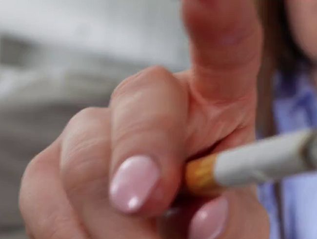 Meine Sohlen formen dich zum Aschenbecher