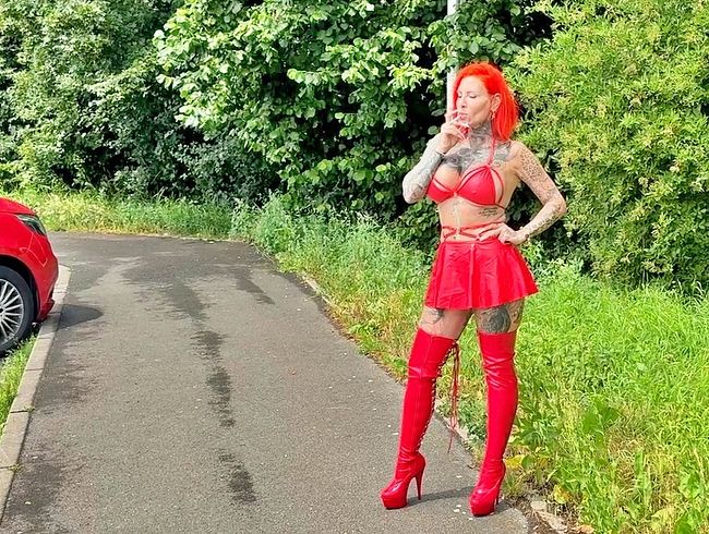 Parkplatz Saison eröffnet! Perverser Schlampen ohne Gummi