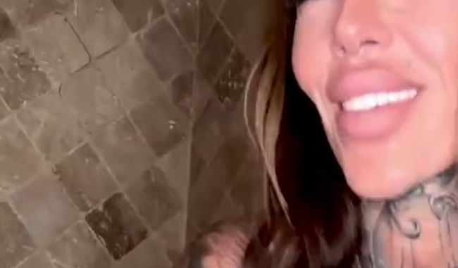 Geil in der Dusche! Ganz Privat!