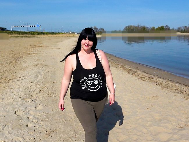 BBW-TEEN bekommt fremde Schwänze beim Outdoor-Sex