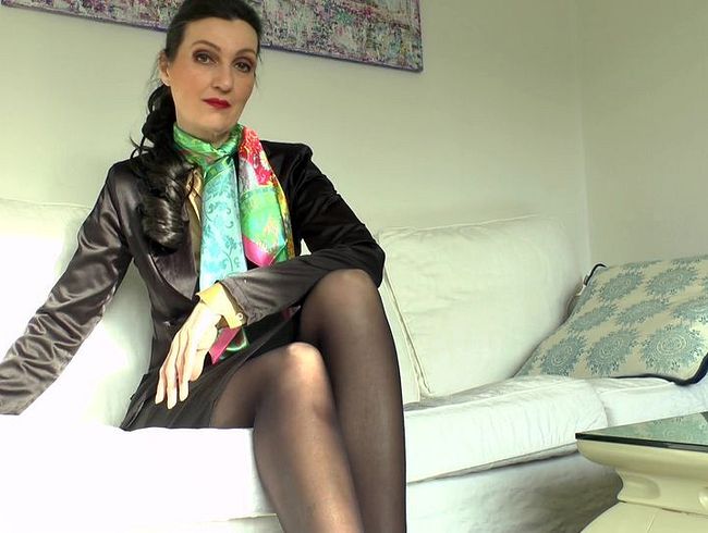 Satin-Fetisch: Heißes Masturbations-Spiel, Spritze ab auf meinen Rock, Lady Victoria