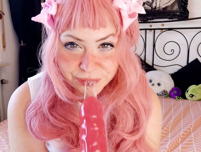 Süßes Cosplay Girl stopft sich alle Löcher! (DP + Ahegao Hentai Face)  Teil 1