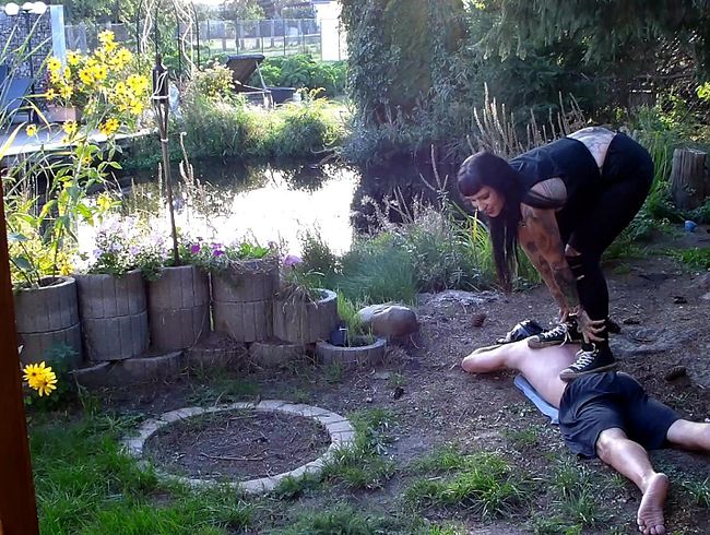 If The Tattooed Girl Next Door... 1/3