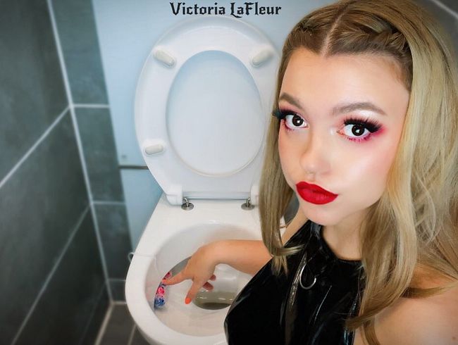 Lack Göttin erzieht dich zum Toiletten-Sklaven!
