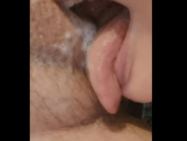 ICH LECK DIR DEINEN DAMM DU WICHSER