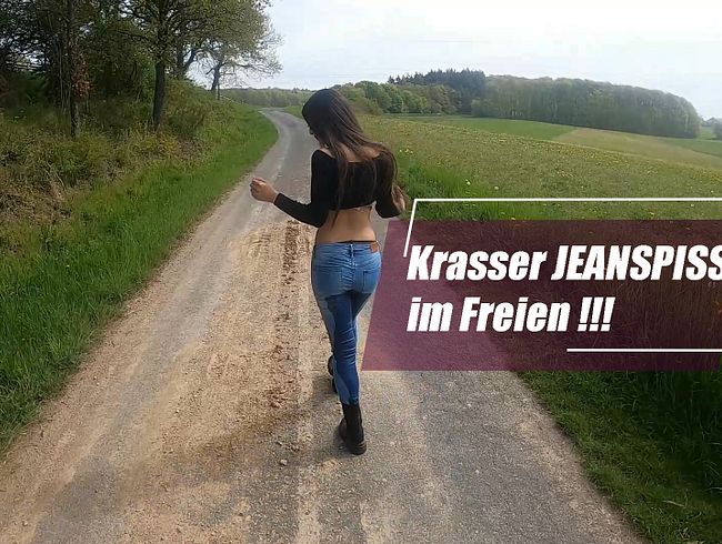 Krasser JEANSPISS im Freien
