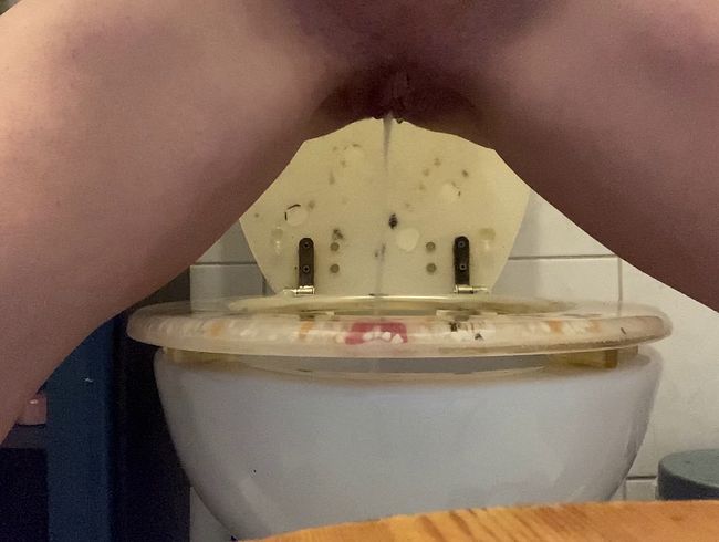 Guckt mal, wie lang ich pissen kann!